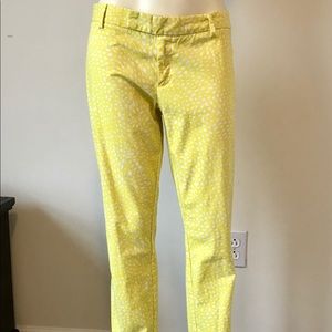 Gap slim fit yellow cropped pants